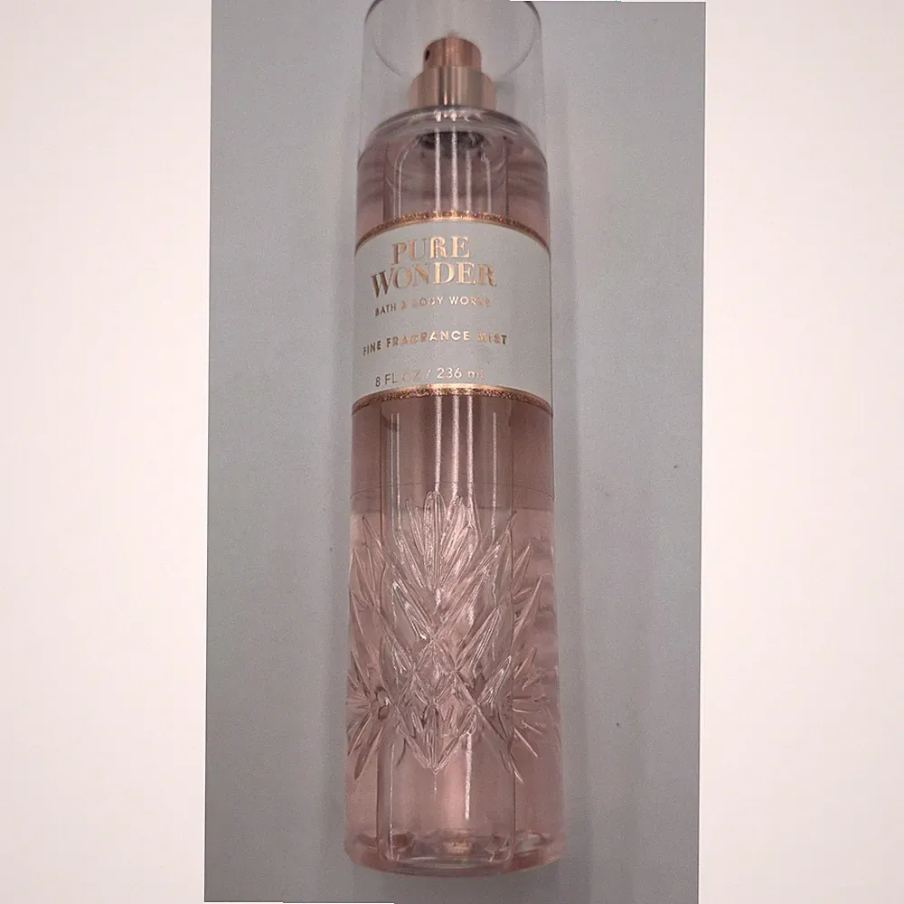 Bath & Body Works Pure Wonder Fine Fragrance Mist 8 fl oz Iced Rose Star Jasmine